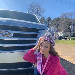 Meet your Posher, Bella